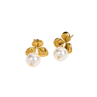 Fleur de Pearl Standout Earrings