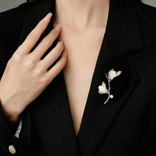 Dainty Pearl Magnolia Flower Brooch