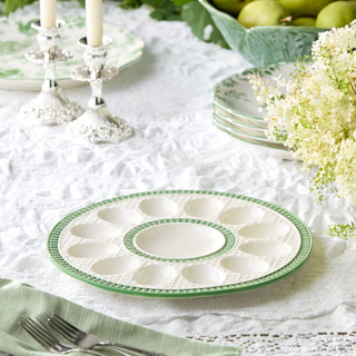 Le Jardin Embossed Rattan Egg Plate