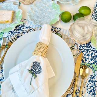 Hydrangea Stem Reversible Placemat